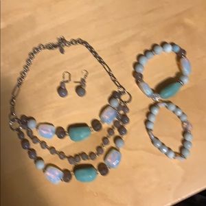 Lia Sophia 4 pc set. Gorgeous!